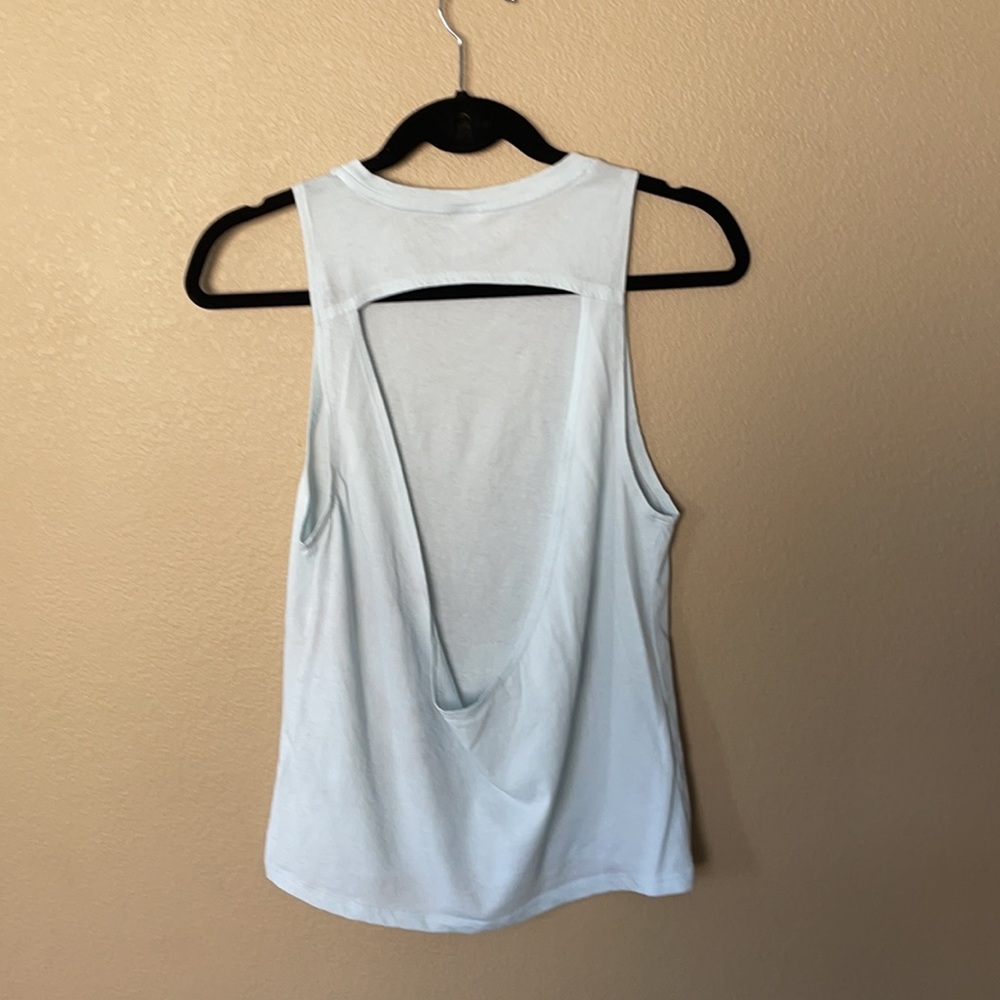Victoria Secret Sport Tank Top - Picture 2 of 4